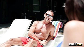 Brown-haired hottie Mia River feels a good big cock in her wet hole videos