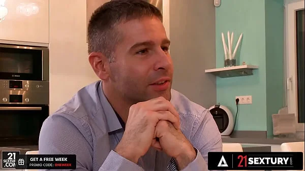 21 SEXTURY - Foxy Di Takes Her Professor's Big Dick In Her Tight Little Ass For Extra Credit videos