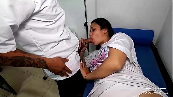 Medical consultation ends in anal sex / Lia Ponce - Daniclarkoficial videos