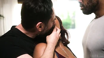 Busty hottie Avery Jane likes hardcore interracial double penetration videos