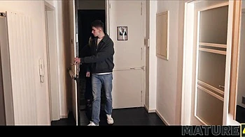 Mature 4k featuring Blue Pearl's czech clip videos