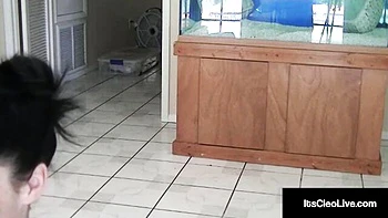 Erotic chick - its cleo sex - Its Cleo Live videos