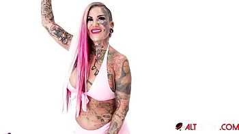 Evilyn Ink's alt video by AltErotic videos