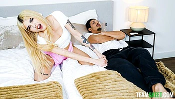 Graceful Luna Bbunny's blowjob sex videos