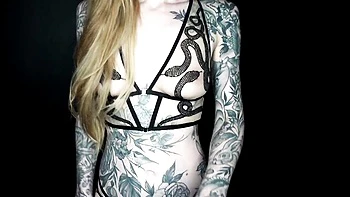 Sascha and Penny's blonde clip videos