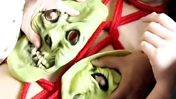 Elegant squeeze's babe movie videos