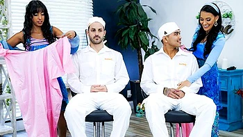 Swappz Singles featuring Claire Black and Jade Greene's blowjob smut videos