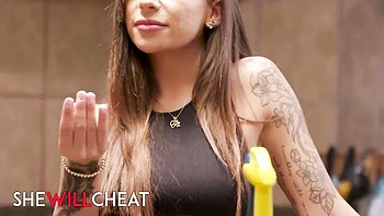 Watch cute April Olsen's movie videos