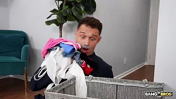 Come-hither Brandy's doggystyle xxx videos