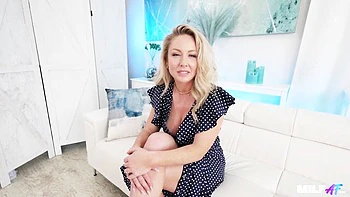 Pin-up Sadie Summers and Alex Jett - big ass sex - Nookies videos