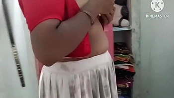 Hot Indian Desi Aunty S Bothing Video videos