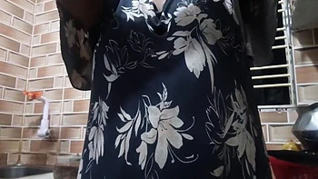 Desi Girl Khala Mace Dhora Talking Story videos