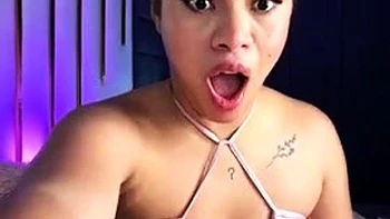 Hottest brunette solo webcam masturbation 2 videos