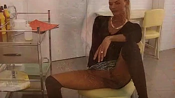 Nurse helps patient with anal after betraying his wife: Blowjob, Cowgirl  Brunette Porn videos