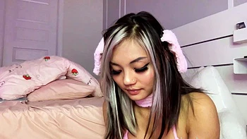 Pretty Japanese teen solo masturbation Uncensored videos