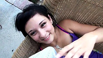 Petite lesbian slut fingering videos