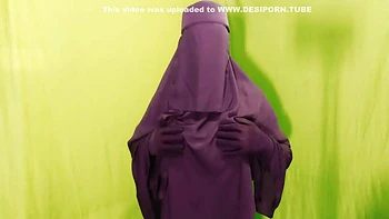 Desi Hot Beautiful Stepmom videos