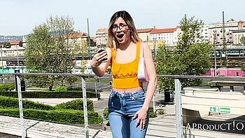 Megan Wetting Jeans In The Shopping Mall videos