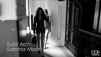 Lips like Bubble Gum videos