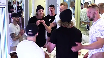 Melo: Blowjob, Doggy  Cowgirl Porn videos