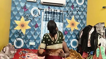 Indian Hot Couple Newly Married First Night Fucking In Hindi Sex Video videos
