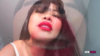 Gentle Giantess Wife Feat Astrodomina videos