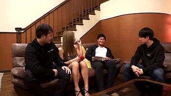 0010852_尻フェチ ワキ 着衣巨乳などが含まれている videos