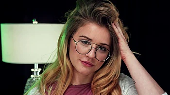 Skinny teen Taylor Blake rides cock with passion and intensity videos