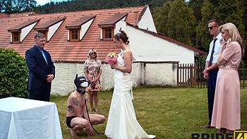 Hot brides in nylon stockings have sex with a guy in the open air videos