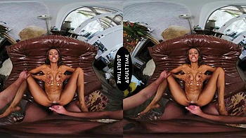 UP CLOSE VR - Petite MILF Kylie Le Beau Wants A Taste Of Your Cum After Getting Hard Fucked - POV: Porn videos