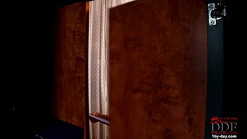 Pretty fingers in sweet cunny & ass videos