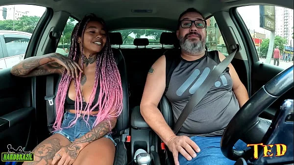 Ela veio para fazer um porno e prometeu trazer a mãe na próxima - Sophia Chocolate videos