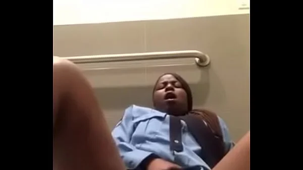 Ebony Security Guard catches a but @ work videos