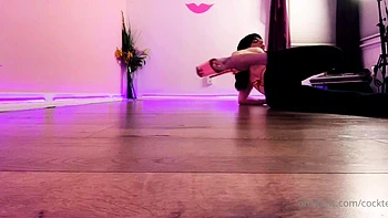 influencer natural tits Cockteasefiona nude ass Vid Epic videos