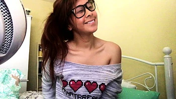 Cute amateur masked asian teen girl toying pussy on cam videos