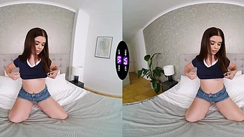 Blonde Brill Angel masturbates her pussy in a virtual reality scene videos