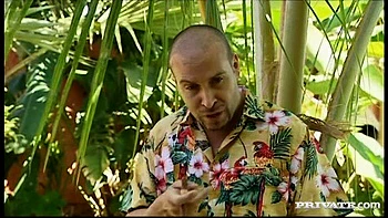 Melanie Gives a Fat Dick a Blowjob before It Slides into Her Snatch - Private Porn Sex Videos videos