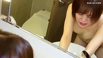 Cute Japanese Girl With Noce Body And Tits videos