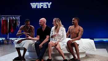 Heidi Jo and her fake big tits get pounded by bbcs in mmf action videos