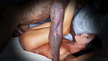 Sexy brunette August Ames rides the biggest black cock ever videos