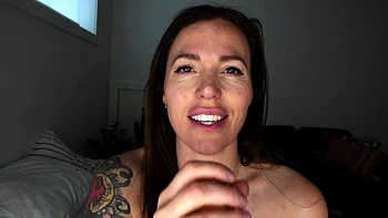 Love Chat Big Boobs Brunette Masturbating For Cam videos