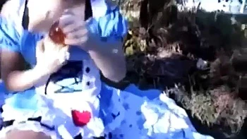Alice cosplayer fucks bf at park: Blowjob, Doggy  Amateur Porn videos