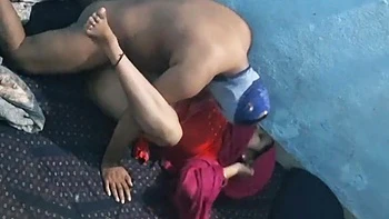 Done On The Room With Maid Aunty videos