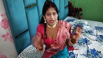 Indian Coupleshares Bed With Stepmom While His Stepsister Hides videos