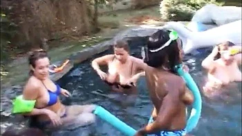 AsianBBW: Blowjob, Doggy  Missonary Porn videos