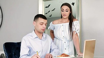 Cover-girl Melanie Hicks at cumshot action videos