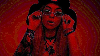 Amateur blonde babe masturbates on cam videos