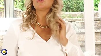 Big Breasted MILF Secretary Kacie Lou Needs Some Alone Time videos