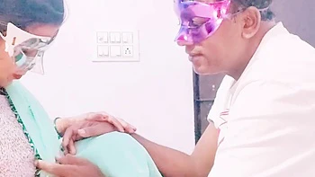 Sexy Priya Bhabhi Gave Blowjob In Green Sari videos