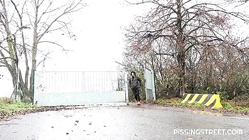 Beautiful Naomi Bennet at long hair clip videos